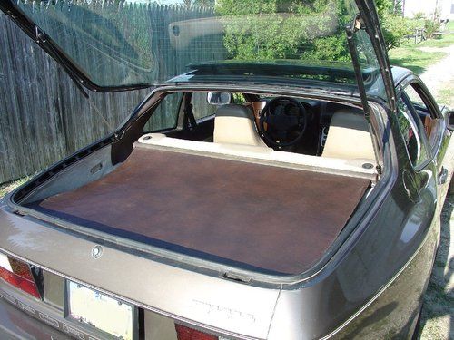 1984 Porsche 944 Coupe, image 9