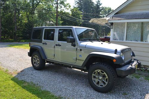 2013 jeep wrangler unlimited sport utility 4-door 3.6l