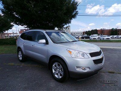 12 chevy used silver suv 3rd row seat heated seats 1 owner clean carfax warranty