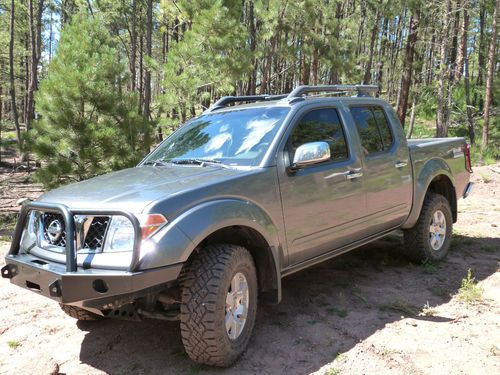 Custom front bumper sun roof upgraded suspension nismo offroad new tires tint