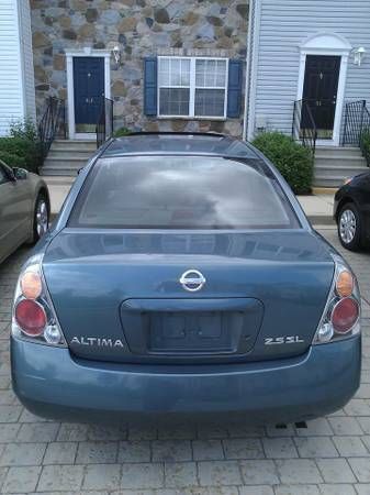 2002 nissan altima sl sedan 4-door 2.5l