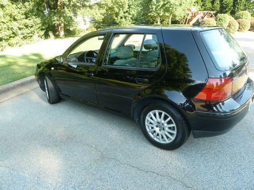 2005 volkswagen golf tdi hatchback 4-door 1.9l turbo diesel