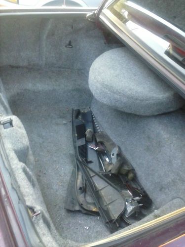 Lincoln Towncar 1990  Burgundy Great Condition Runs Great Cold A/C, US $1,200.00, image 5