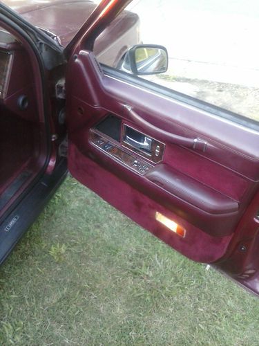 Lincoln Towncar 1990  Burgundy Great Condition Runs Great Cold A/C, US $1,200.00, image 7