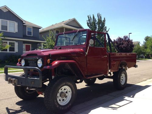 1966 toyota fj45 lwb landcruiser v8, removable top and doors