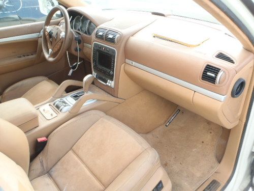 2008 Porsche Cayenne GTS Sport Utility 4-Door 4.8L rebuildable, image 3