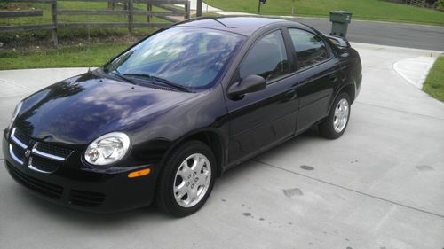 2005 dodge neon sxt only 35k very low miles nice!