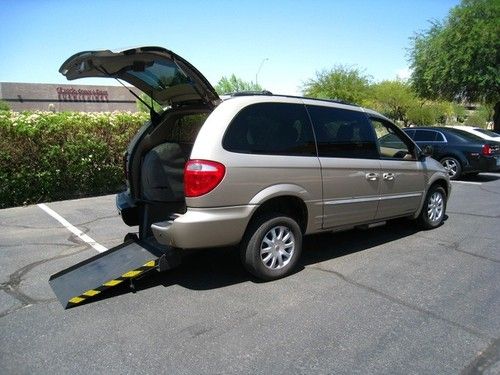 2002 chrysler town &amp; country lx-i wheelchair handicap mobility van transfer seat