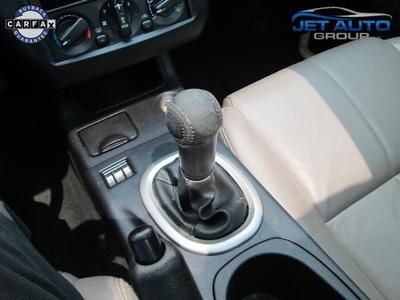 GTS Manual Coupe 3.0L V6 leather sunroof stick shift local trade WE FINANCE, image 28