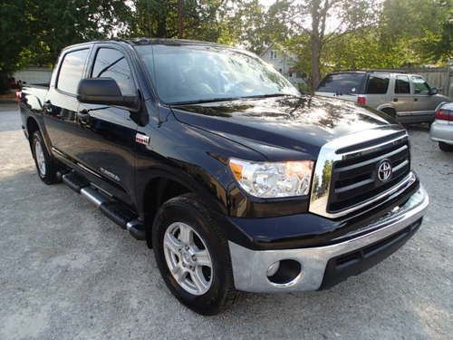 2013 toyota tundra crew max 4wd sr5, salvage, damaged, runs and drives