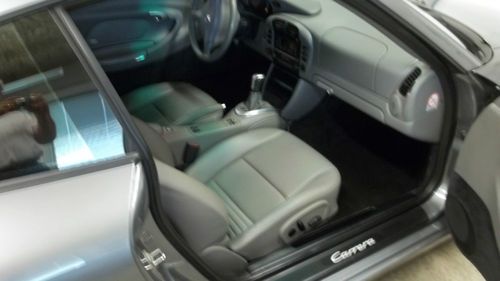 A wreck free car, image 5