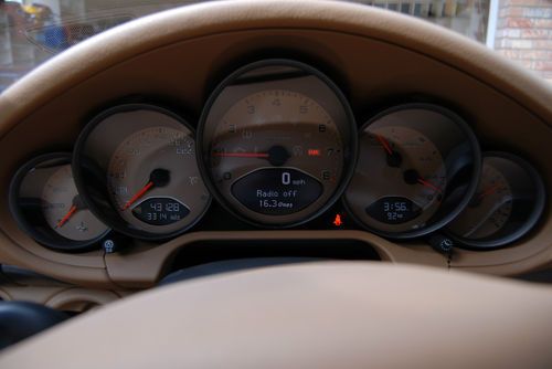 2007 Dealer Maintained 911 Cabriolet - highly optioned, image 2