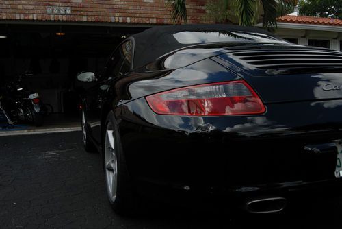 2007 Dealer Maintained 911 Cabriolet - highly optioned, image 6