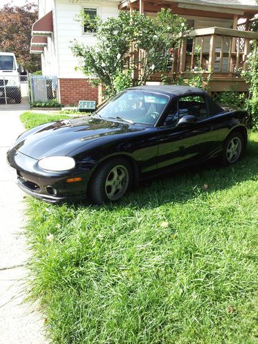 1999 mazda miata base convertible 2-door 1.8l