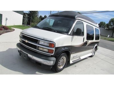 High top conversion van! just serviced! regency edition !power sofa!no reserve!