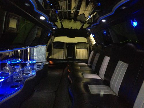 2006 Lincoln Town Car Limo, US $31,995.00, image 7