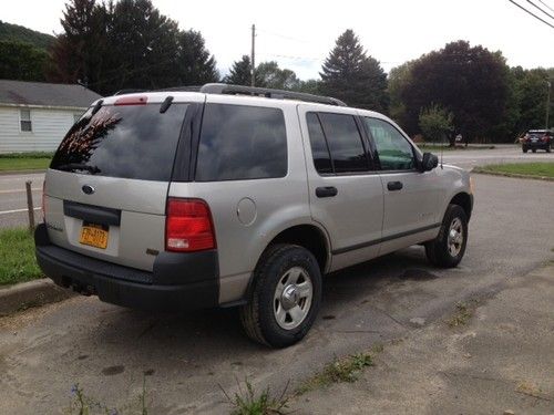 2004 ford explorer xls sport utility 4-door 4.0l
