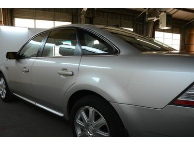 Ford Taurus LIMITED 08 AWD LEATHER NAV HEATED-SEATS PARK ASSIST XLNT! NO RESRV, image 5