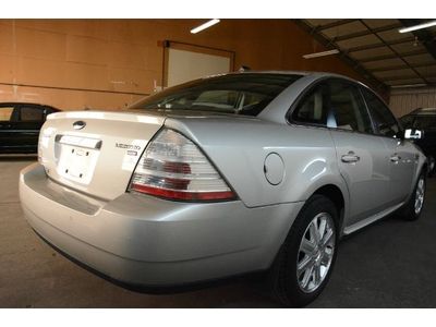 Ford Taurus LIMITED 08 AWD LEATHER NAV HEATED-SEATS PARK ASSIST XLNT! NO RESRV, image 14