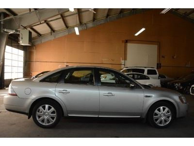 Ford Taurus LIMITED 08 AWD LEATHER NAV HEATED-SEATS PARK ASSIST XLNT! NO RESRV, image 18
