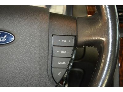 Ford Taurus LIMITED 08 AWD LEATHER NAV HEATED-SEATS PARK ASSIST XLNT! NO RESRV, image 33