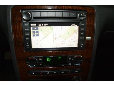 Ford Taurus LIMITED 08 AWD LEATHER NAV HEATED-SEATS PARK ASSIST XLNT! NO RESRV, image 37