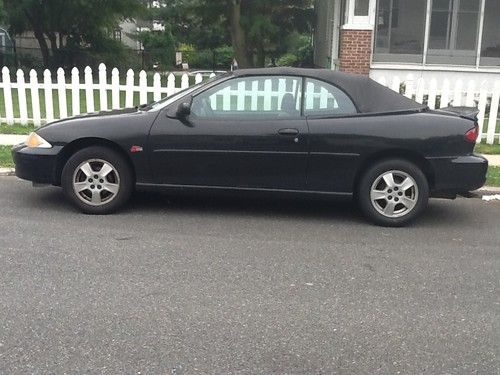 2000 chevrolet cavalier z24 convertible 2-door 2.4l