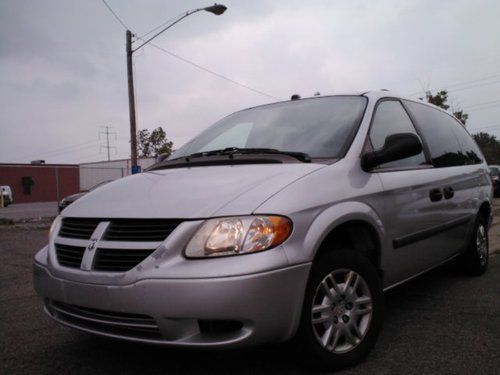 2005 dodge grand caravan se mini passenger van 4-door 3.3l no reserve auction