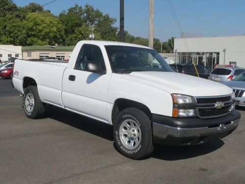 2006 chevrolet silverado k1500 4x4 regular cab, white