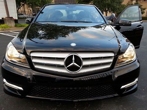 2012 mercedes-benz c300 4matic sport sedan 4-door 3.0l