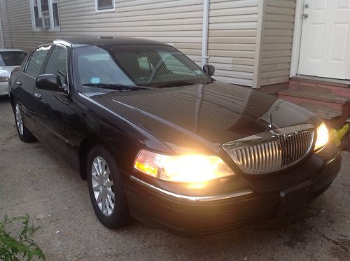 2007 lincoln town car signature