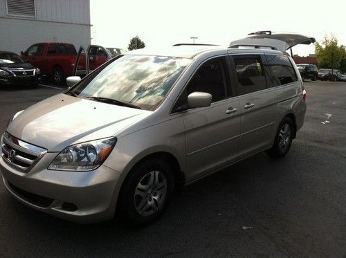 2007 honda odyssey leather dvd call today we finance