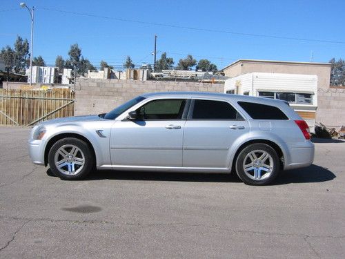 2007 dodge magnum se no reserve!!!