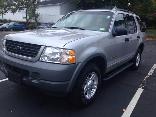 2002 ford explorer xls sport utility 4-door 4.0l