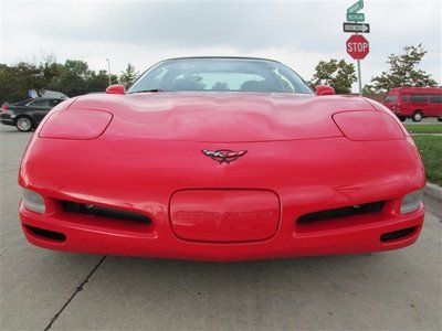 RED COUPE LOW MILES CHROME WHEELS LEATHER AUTO CLEAN TITLE FINANCE GLASS TOP AC, image 2