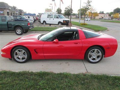 RED COUPE LOW MILES CHROME WHEELS LEATHER AUTO CLEAN TITLE FINANCE GLASS TOP AC, image 5