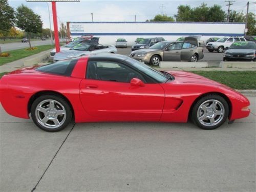 RED COUPE LOW MILES CHROME WHEELS LEATHER AUTO CLEAN TITLE FINANCE GLASS TOP AC, image 10