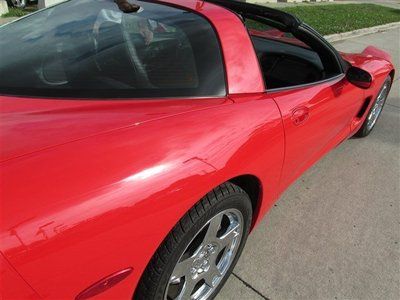 RED COUPE LOW MILES CHROME WHEELS LEATHER AUTO CLEAN TITLE FINANCE GLASS TOP AC, image 19