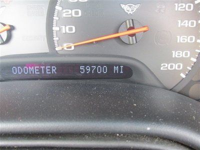 RED COUPE LOW MILES CHROME WHEELS LEATHER AUTO CLEAN TITLE FINANCE GLASS TOP AC, image 26