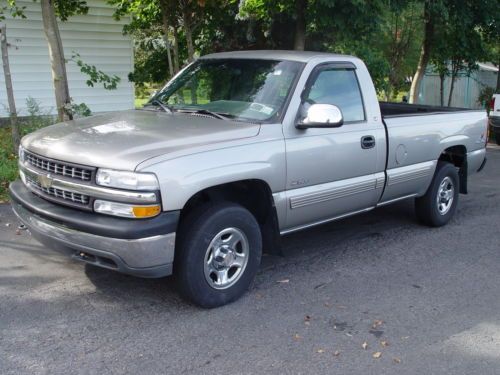 4x4 4wd chevy rugged liner tow package power windows/locks