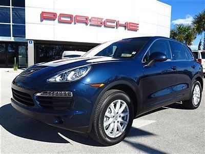 2012 porsche cayenne 3.6l. porsche certified! 1 owner! call 239.225.7601 today!