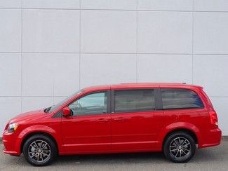 New 2014 dodge grand caravan sxt - blacktop!