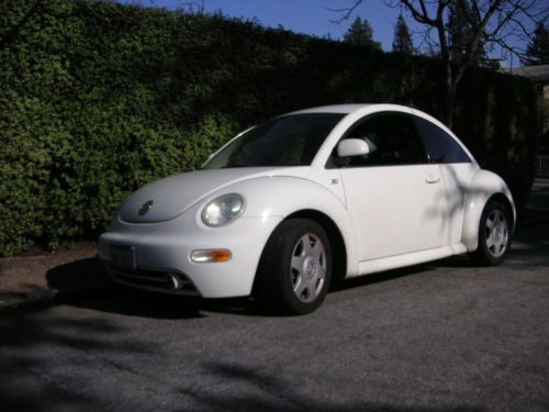 1999 volkswagen beetle gl hatchback 2-door 2.0l