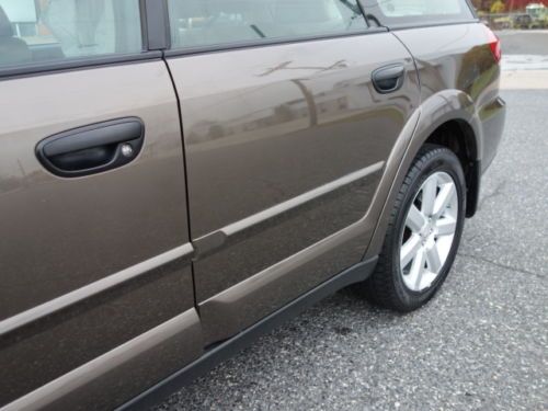SUBARU LEGACY OUTBACK 2.5I AWD 5-SPEED MANUAL FREE AUTOCHECK NO RESERVE, image 15