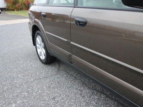 SUBARU LEGACY OUTBACK 2.5I AWD 5-SPEED MANUAL FREE AUTOCHECK NO RESERVE, image 21