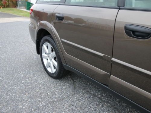 SUBARU LEGACY OUTBACK 2.5I AWD 5-SPEED MANUAL FREE AUTOCHECK NO RESERVE, image 22