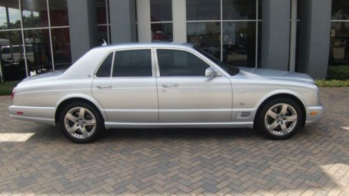 2007 bentley arnage t only 18810 miles.  very clean car!  new tires!