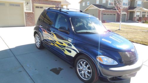 2001 Chrysler PT Cruiser Limited Wagon 4-Door 2.4L, image 2
