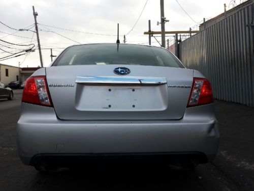 2009 Subaru impreza sedan automatic body cometic damage runs good, image 5