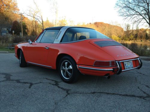 1969 Porsche 912 Targa, image 2